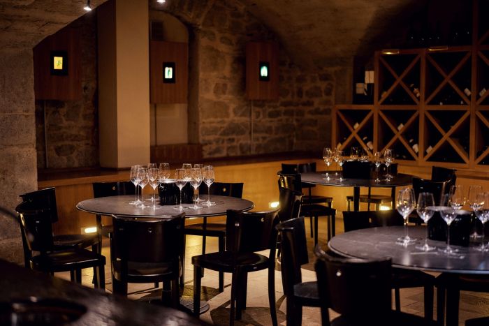 LA DEGUSTATION DU VIN